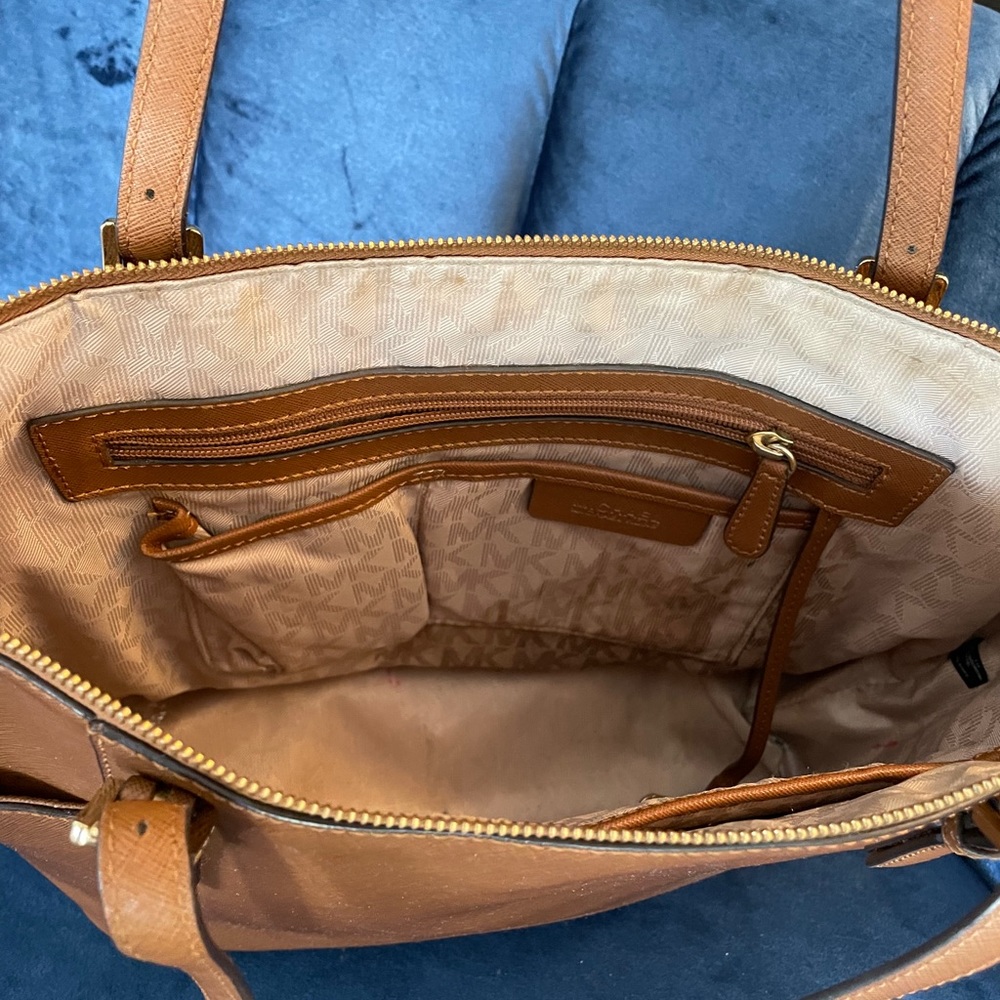 Michael Kors Tote - Picture 2 of 2